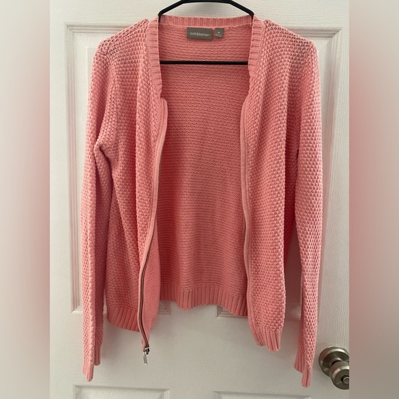 Pink Knit Sweater - Picture 2 of 4